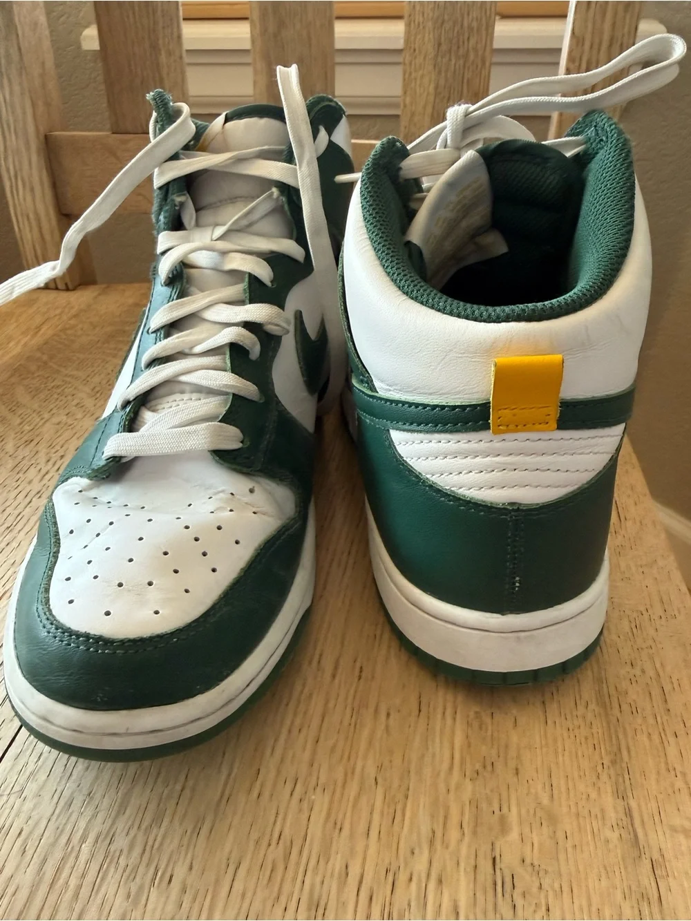 Nike High-Top Sneakers in White and Dark Green - Picture 3 of 14